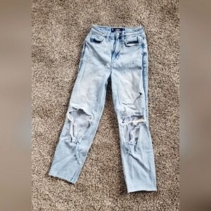 Hollister | Distressed Ripped Knee Jeans